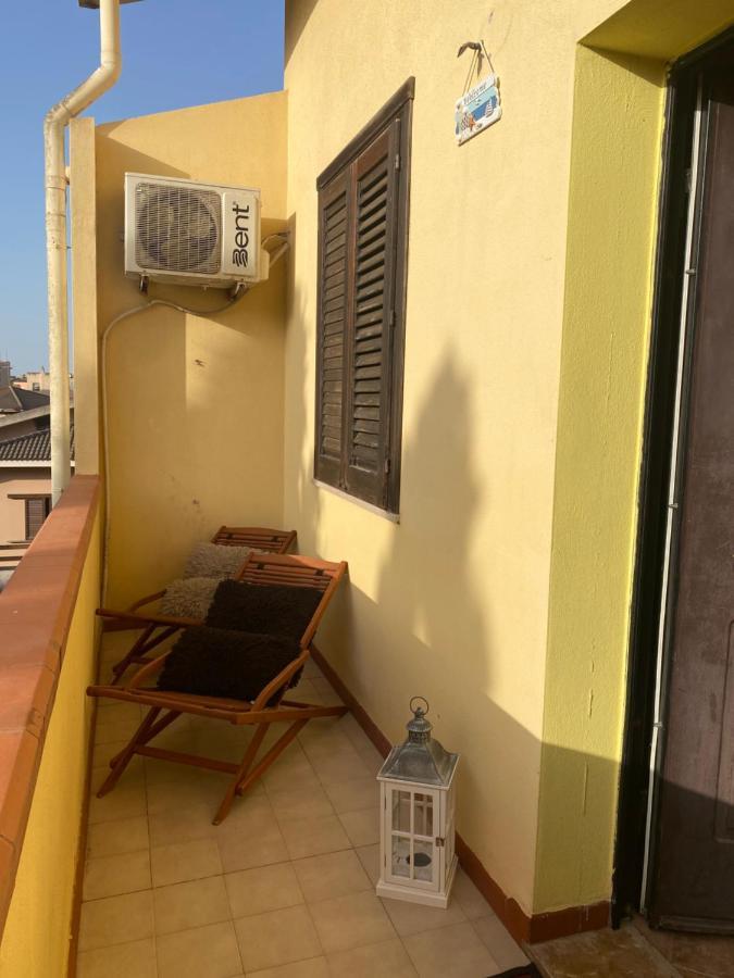 Casa Gina Apartment Порто Торес Екстериор снимка